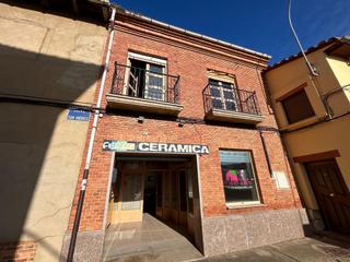 Casa adossada a Valencia de Don Juan
