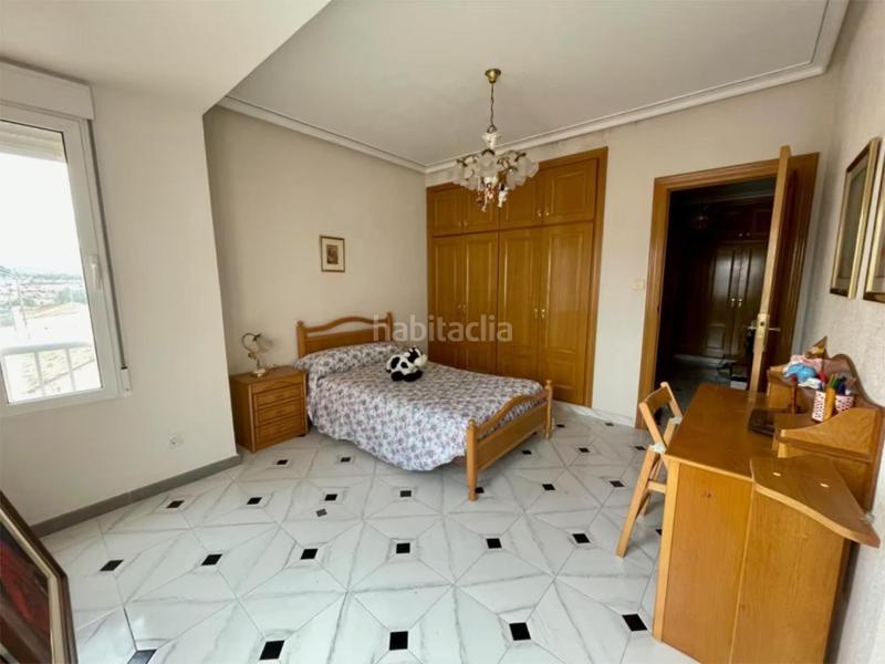 Foto aeb1a772-1df9-44a5-b9a0-4392efe00a79. Édifice dans Monòver