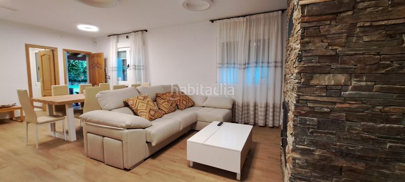 Foto 294b1388-d373-4b87-adc2-58c65e4a60ca. Casa amb calefacció piscina a Área Rural Sur Ponferrada