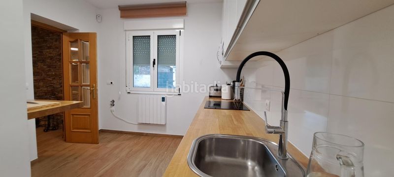 Foto 50571c4a-ce41-4560-b552-e60044999be8. Casa amb calefacció piscina a Área Rural Sur Ponferrada
