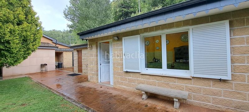 Foto 9d5e8980-7464-47b0-945a-2eba06cf28c2. Casa amb calefacció piscina a Área Rural Sur Ponferrada