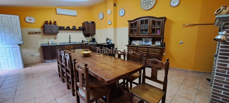 Foto a3d03407-926a-48db-9d94-bf0b11f808a5. Casa amb calefacció piscina a Área Rural Sur Ponferrada