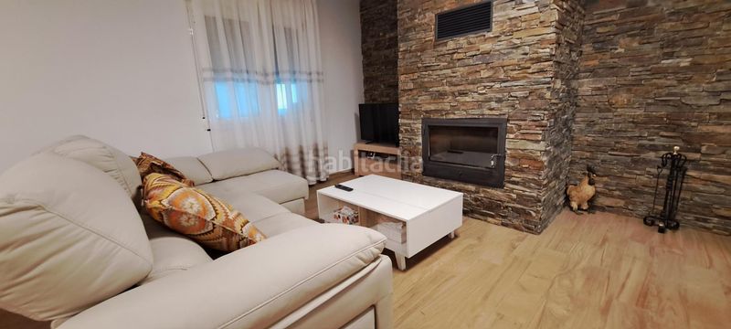Foto d595f4cb-4661-4923-aee1-6c763351b665. Casa amb calefacció piscina a Área Rural Sur Ponferrada