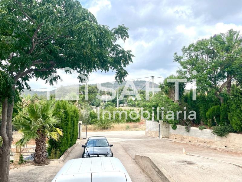Foto 614f75f9-e74c-47a4-8451-26cd9e30e317. Finca rústica en Alfarp