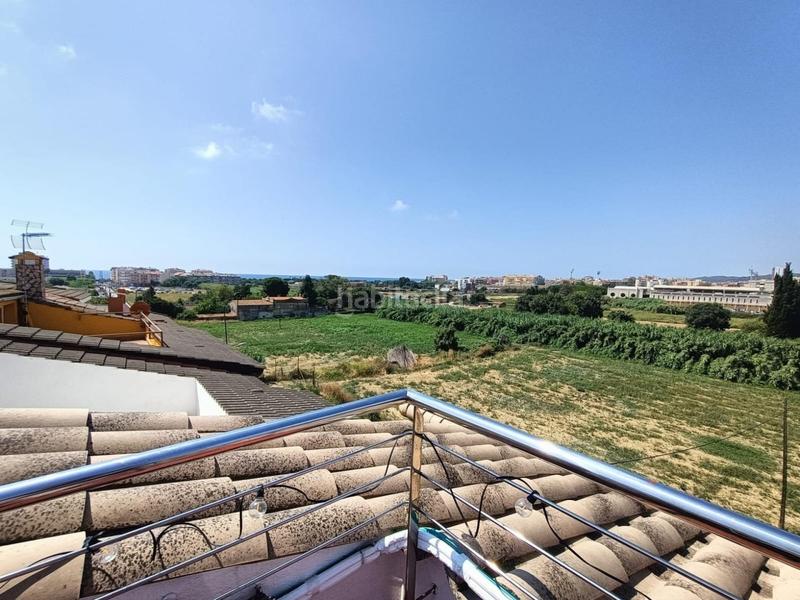 Foto f6a60ab6-6bea-425c-8b21-f3a587b5e0ab. Casa a schiera in Centre Pineda de Mar