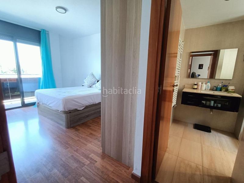 Foto 1bdf7394-f184-409d-b2aa-612f6144e4f4. Casa adosada en Centre Pineda de Mar