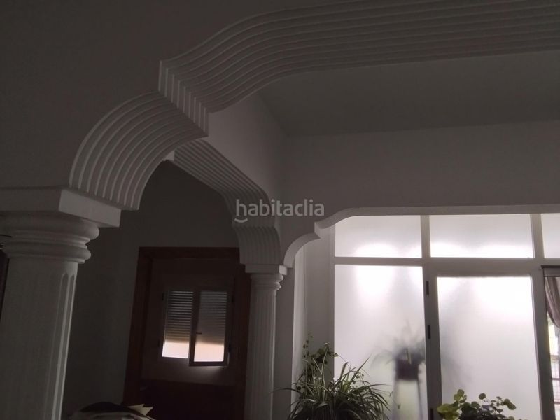 Foto c2d5804d-6905-49bb-a2ad-9698b8a85d80. Casa aparellada amb aparcament a Campo de Criptana