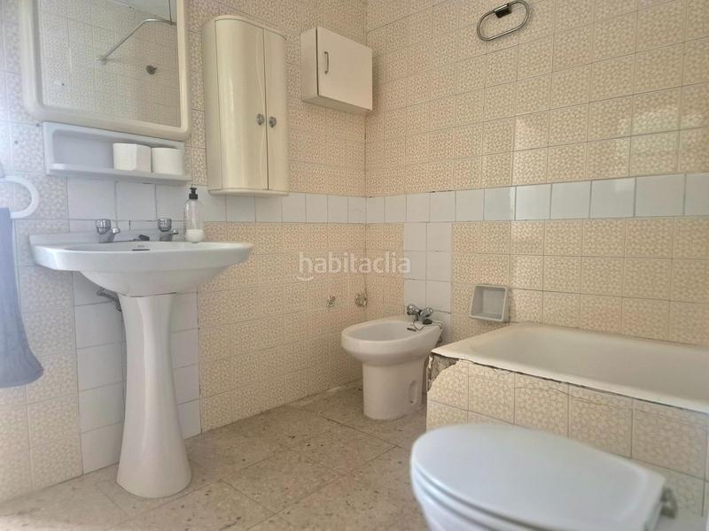 Foto 89606cf8-0aad-435e-b90d-3eb1a785e915. Casa a schiera con parcheggio in Montijo