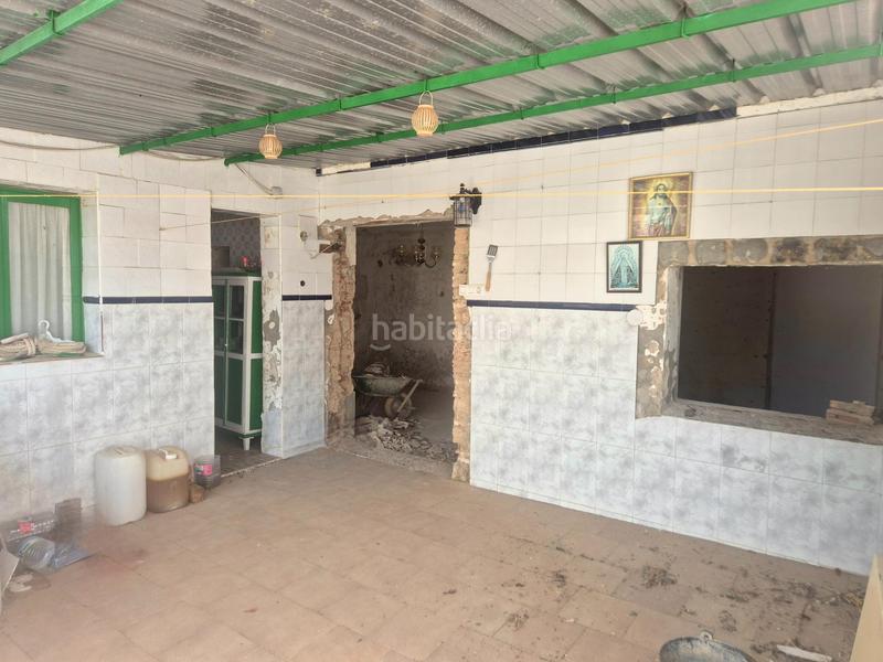 Foto f0bb9657-656b-4e3e-8d86-2bb11337f669. Casa a schiera con parcheggio in Montijo