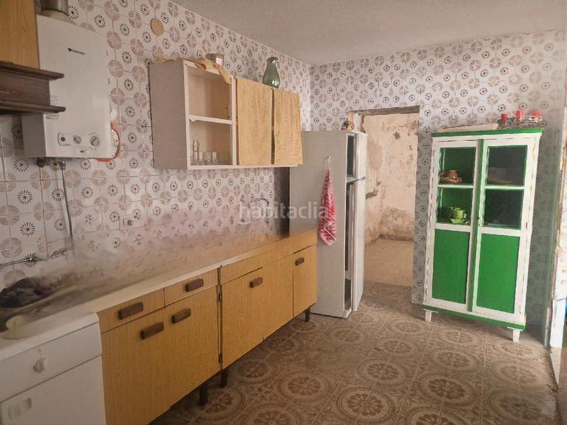 Foto 68db8010-b7c4-4be9-8519-162eb1aec8d9. Reihenhaus mit parking in Montijo