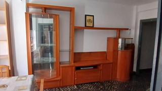 Etagenwohnung in Els Orriols