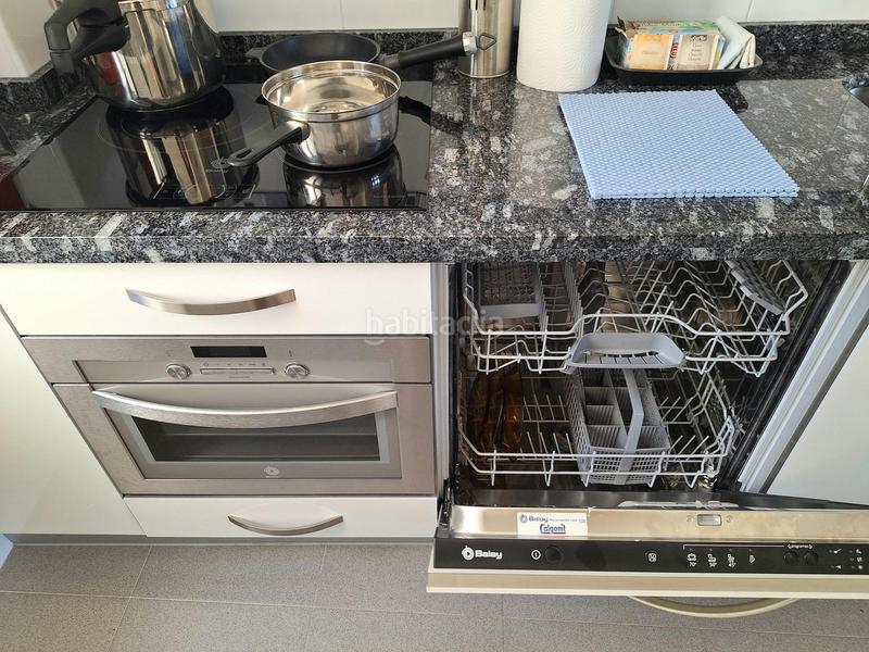 Foto 57535c9f-36af-451e-b9e9-a8680ac90bfb. Flat with heating parking in Carmelitas Salamanca