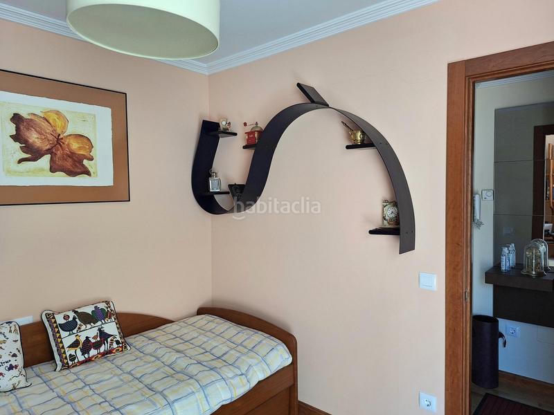 Foto b725fc9b-7cbe-4cdd-b6e4-16e68495e7ba. Flat with heating parking in Carmelitas Salamanca
