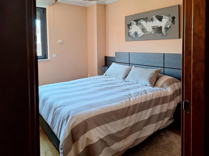 Foto bcbe7069-a443-4072-8975-ac1b142036c5. Flat with heating parking in Carmelitas Salamanca