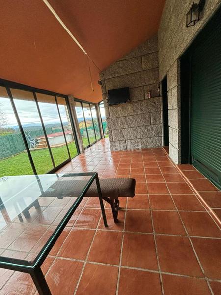 Foto 91f477c0-97e9-429f-b9c2-dd39bde76235. Casa pareada en Ponteareas