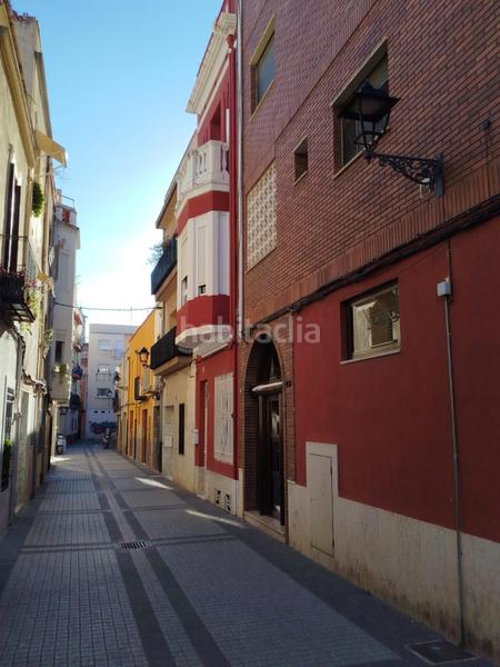 Foto 2bace75c-9a61-4a78-ad11-588750ca7d18. Casa aparellada a Pueblo Benicarló