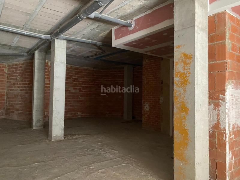 Foto 34fc297a-474b-47a0-b977-41d4bf24db31. Local comercial en Zona Calle Valencia Torrent