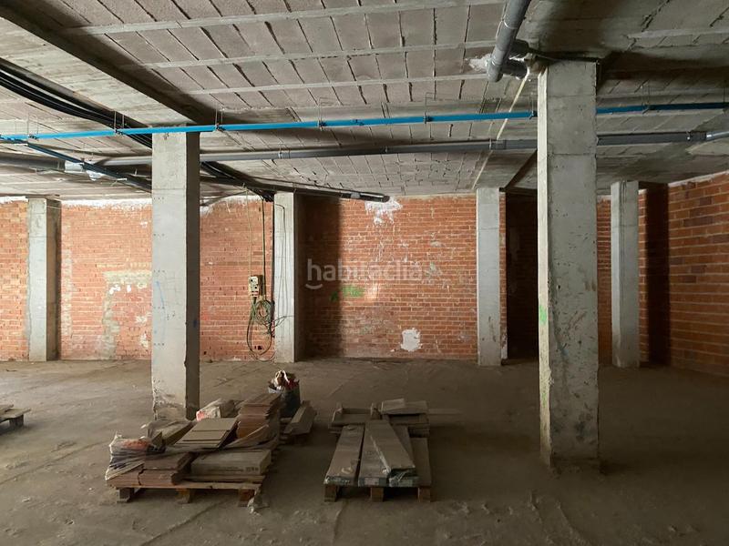 Foto 86eb5e46-12bd-4a61-bba8-3cd78258b183. Local comercial en Zona Calle Valencia Torrent