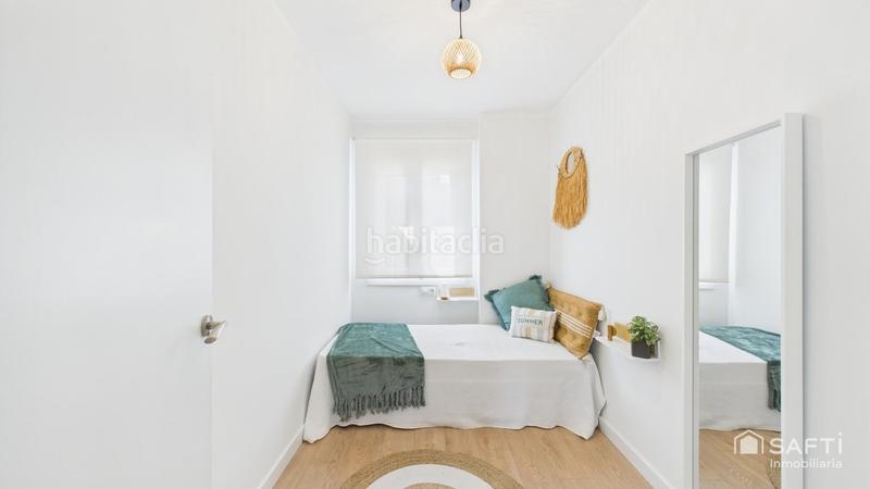 Foto 3b4c20b7-9a1f-478c-8cbf-0f42ada4a1d4. Pis amb calefacció aparcament a Santa Ponça Calvià