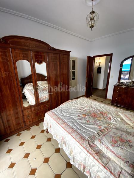 Foto 1fb0b01c-69dd-448b-ad71-14b09ffe5c77. Casa bifamiliare con riscaldamento in San Felipe - El Almendral - La Merced Jaén