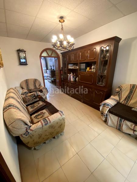 Foto 8f6250fc-d907-43e6-a582-e56dabbcc95b. Casa bifamiliare con riscaldamento in San Felipe - El Almendral - La Merced Jaén