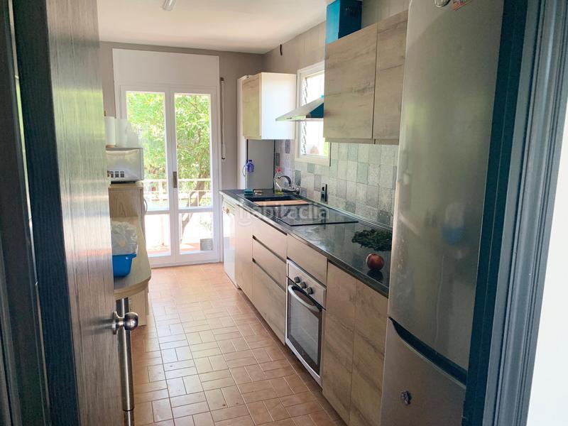 Foto 17073f06-d1ea-47ae-a41b-2e58fd1701c0. Semi detached house with heating pool in Fenals Lloret de Mar