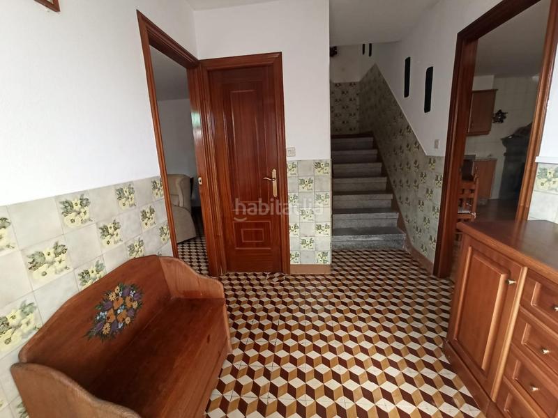 Foto 6e9fa659-54d2-434d-be73-4832634dcbfc. Casa pareada en Camariñas