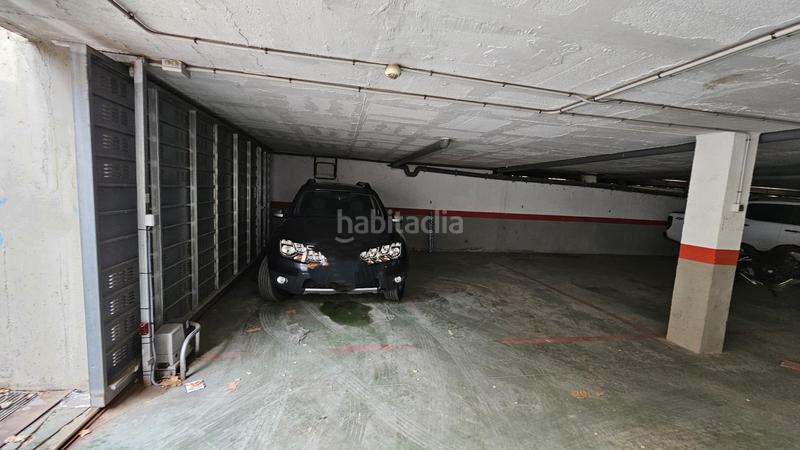 Foto 34d01221-fdac-4c1c-a935-e18421eca06f. Parking voiture dans Tordera Tordera