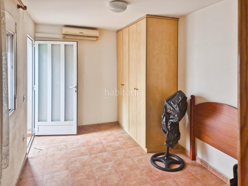 Foto 5b98d771-2616-4d22-9a1c-092c79f66699. Maison avec parking dans Cases de Bàrcena Valencia