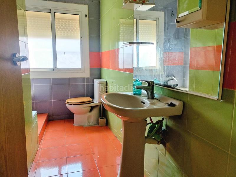 Foto 40d94fde-0c90-4936-a1cf-701d88db63b4. Casa bifamiliare in Els Pavos Blanes