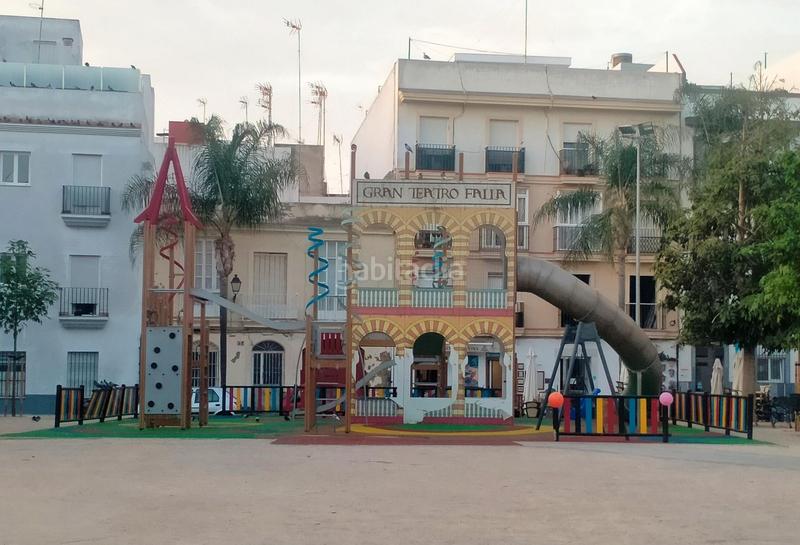 Foto 3d733aae-055d-41e5-ad9e-5690aebb9d4f. Piso en La Caleta - La Viña Cádiz