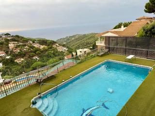 Haus in Serra Brava