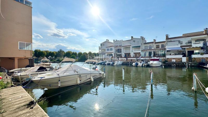 Foto daf88443-a453-4a75-8c78-277a11f74071. Piso en Muga - Gran Reserva - Badia Empuriabrava