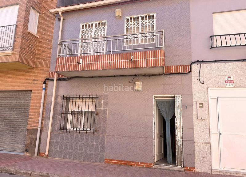 Foto 5fc57357-6afd-4910-93b5-b67fd8e38dd0. Casa adossada amb calefacció a Centro Alcázares (Los)