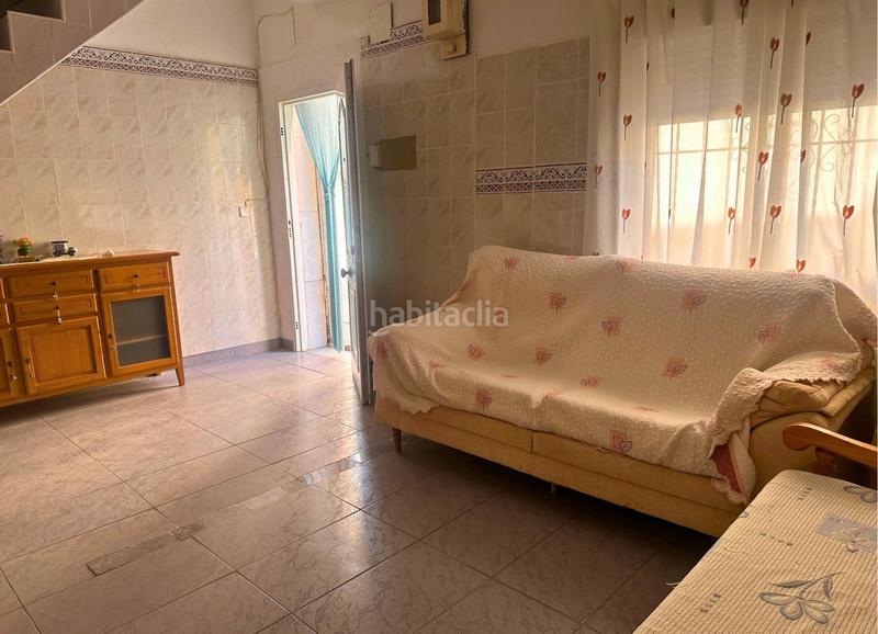 Foto 71b29c19-776b-45e9-9890-a05b5c575aef. Casa adossada amb calefacció a Centro Alcázares (Los)