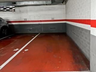 Parking voiture à La Salut