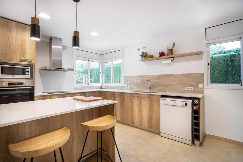 Foto 96ea64ff-b325-4899-b77d-96ef791324df. Casa bifamiliare con riscaldamento parcheggio piscina in Sant Vicenç de Montalt