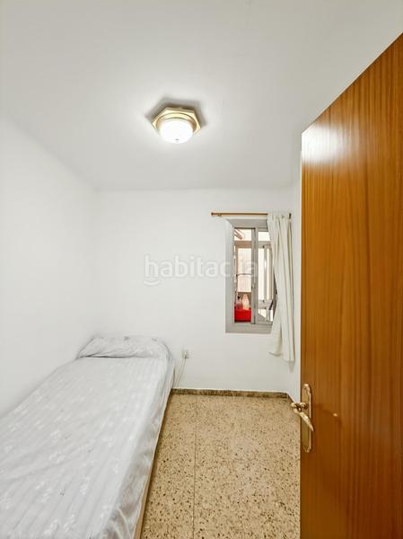 Foto b27ec3c2-af86-4f9d-8e91-13f373fc49c9. Pis a Progrés Rubí