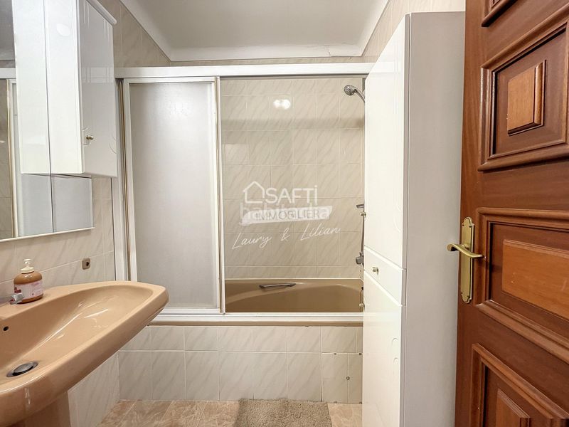Foto eed8c2f0-1b06-4cc0-b78e-e99a42c73eb1. Apartament amb calefacció aparcament a Puig Rom-Canyelles-Almadrava Roses