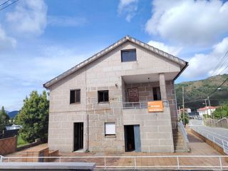 Casa a Valadares - Beade