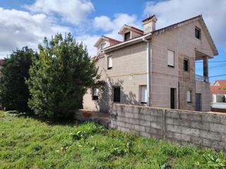 House in Valadares - Beade