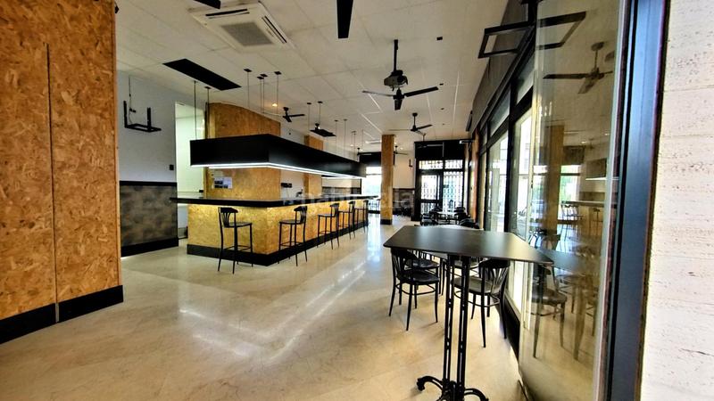 Foto c846af28-f205-4e92-be76-8967f282305e. Business premise with heating in Plaza de Toros-Avenida Chapí-Trinquete Elda