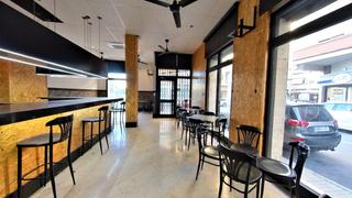 Local commercial à Plaza de Toros-Avenida Chapí-Trinquete