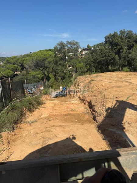 Foto 1dec16f4-05b5-4a8e-bd6c-6642cfe7df34. Wohngrundstück in Lloret Residencial - Montlloret Lloret de Mar
