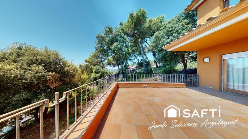 Foto 44dc1ff2-3e1d-42e6-8ef1-a408accdad41. Casa en residencial Begur-esclanyà Begur