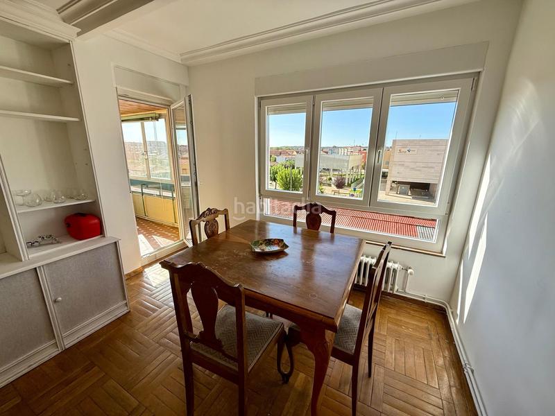 Foto 2e19bede-3786-46ac-bc8d-b536f830b9ec. Appartamento in Trobajo del camino