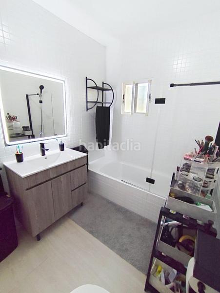 Foto bdf8cbbb-32c5-4412-b31b-23dd53e9ac13. House with parking pool in Las Vaguadas Badajoz