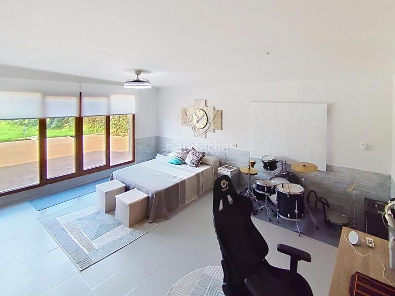 Foto c4237473-d0cb-4f81-984d-83301b098eb4. House with parking pool in Las Vaguadas Badajoz