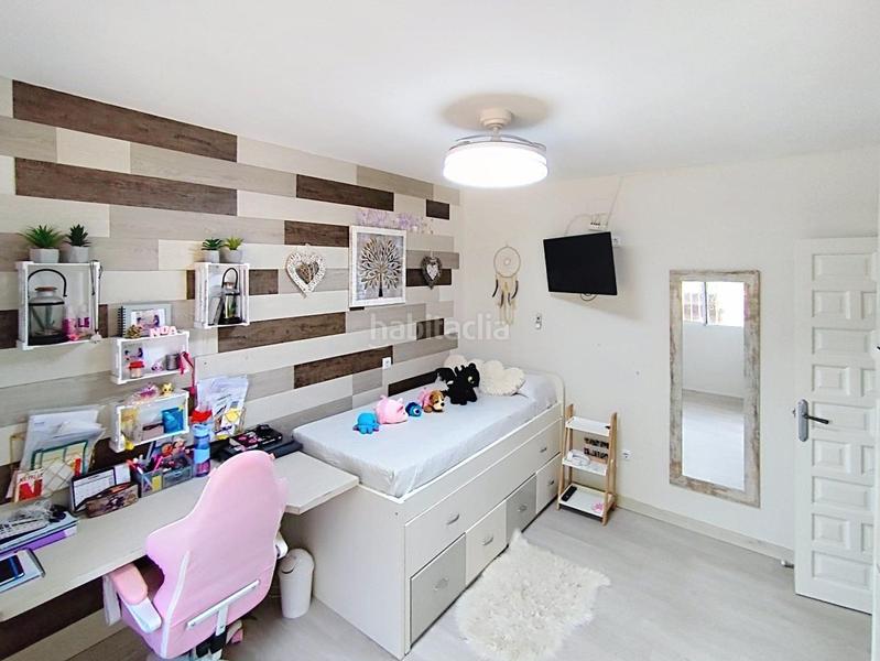 Foto fb8ff54e-4042-45be-82f2-1205cd1d9b92. House with parking pool in Las Vaguadas Badajoz