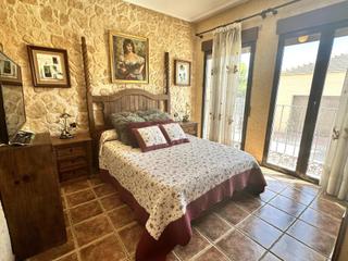 Casa aparellada a Daya Nueva